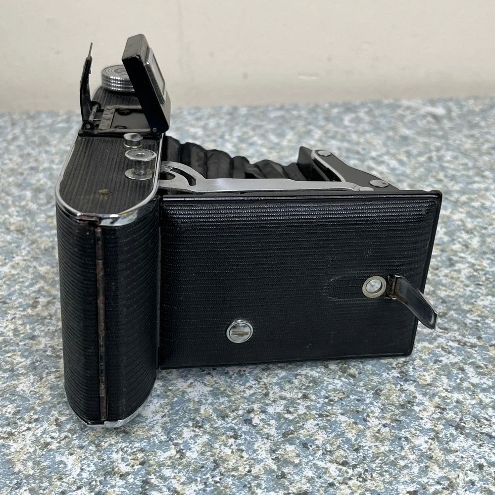 Agfa Ansco Viking Folding Camera Black Anastigmat f/6.3 Lens Vintage Display